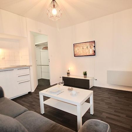 Le Toit D'Emma Apartment Longeville-les-Metz Екстериор снимка