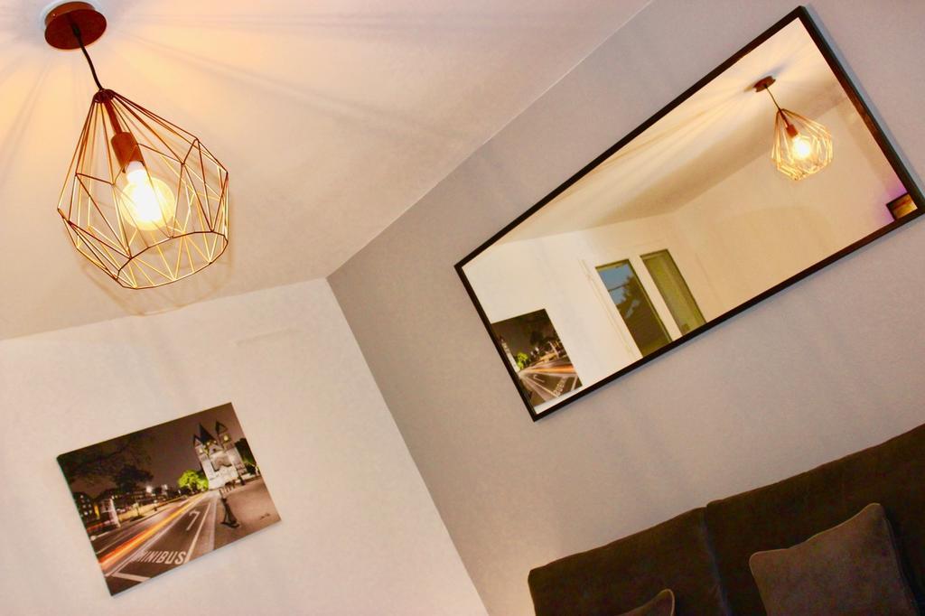 Le Toit D'Emma Apartment Longeville-les-Metz Екстериор снимка